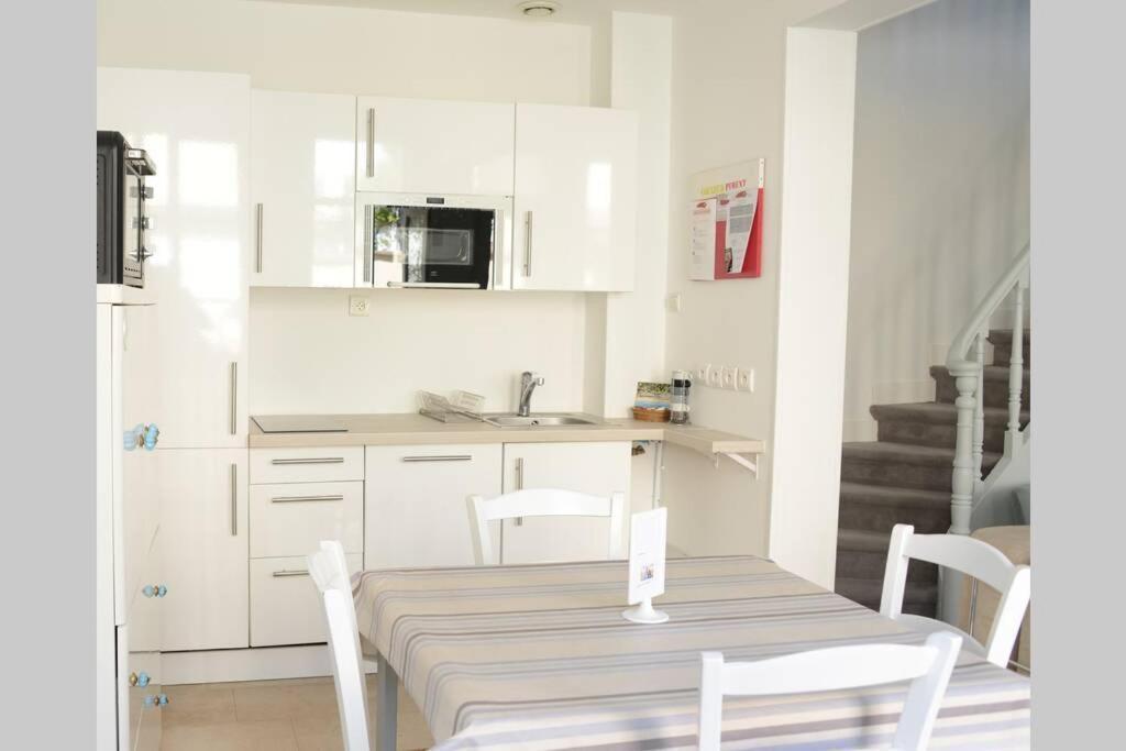 La Maison Bleue Cabourg Εξωτερικό φωτογραφία
